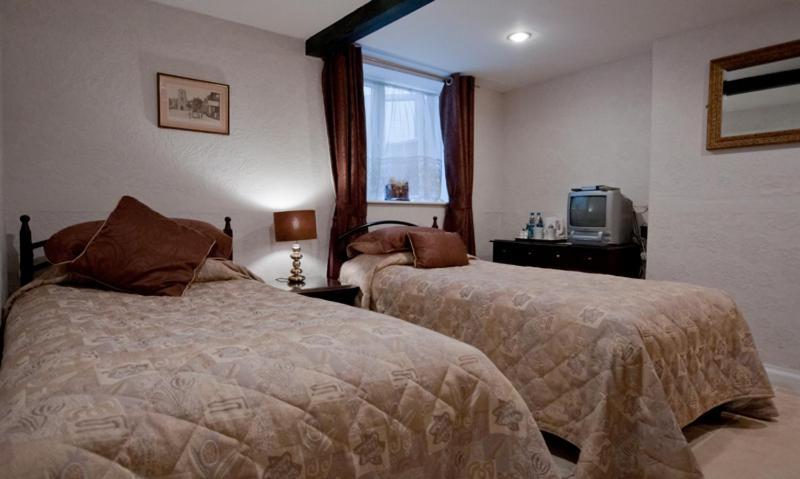 Hedley Villa Guest House Лимингтон Экстерьер фото