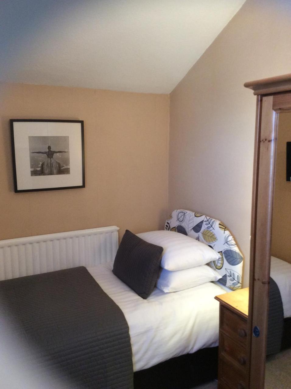 Hedley Villa Guest House Лимингтон Экстерьер фото