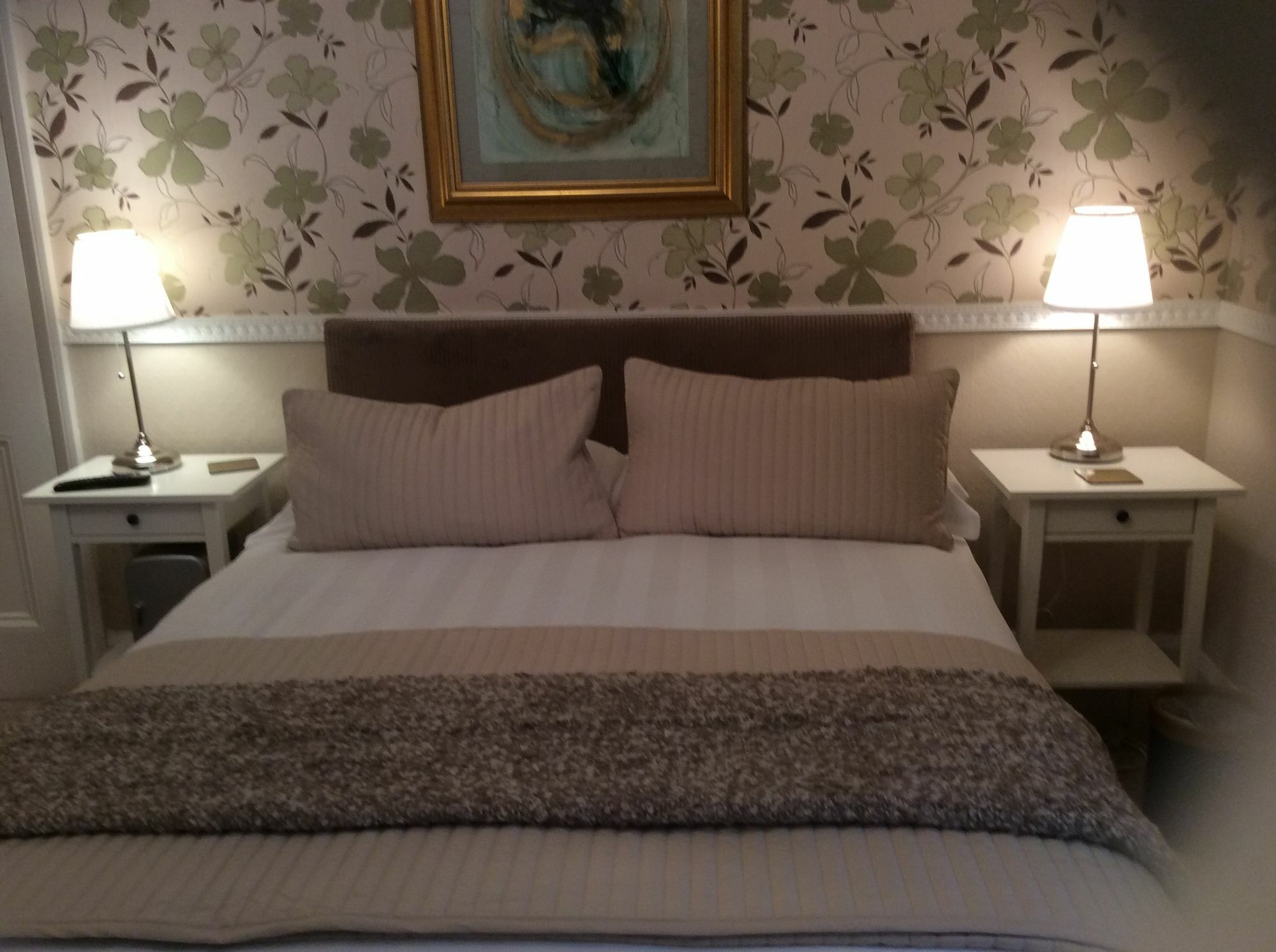Hedley Villa Guest House Лимингтон Экстерьер фото